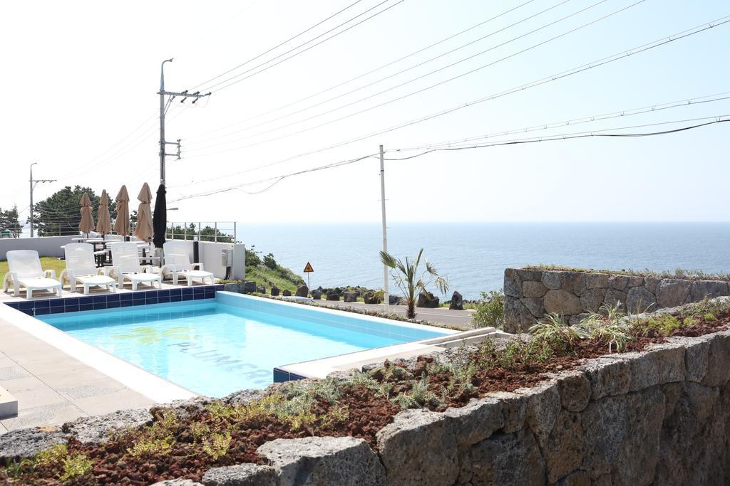Plumeria Pension Чечжу Екстер'єр фото
