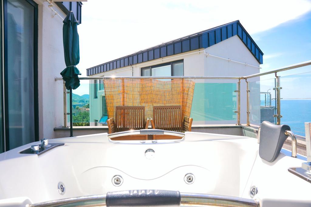 Plumeria Pension Чечжу Екстер'єр фото